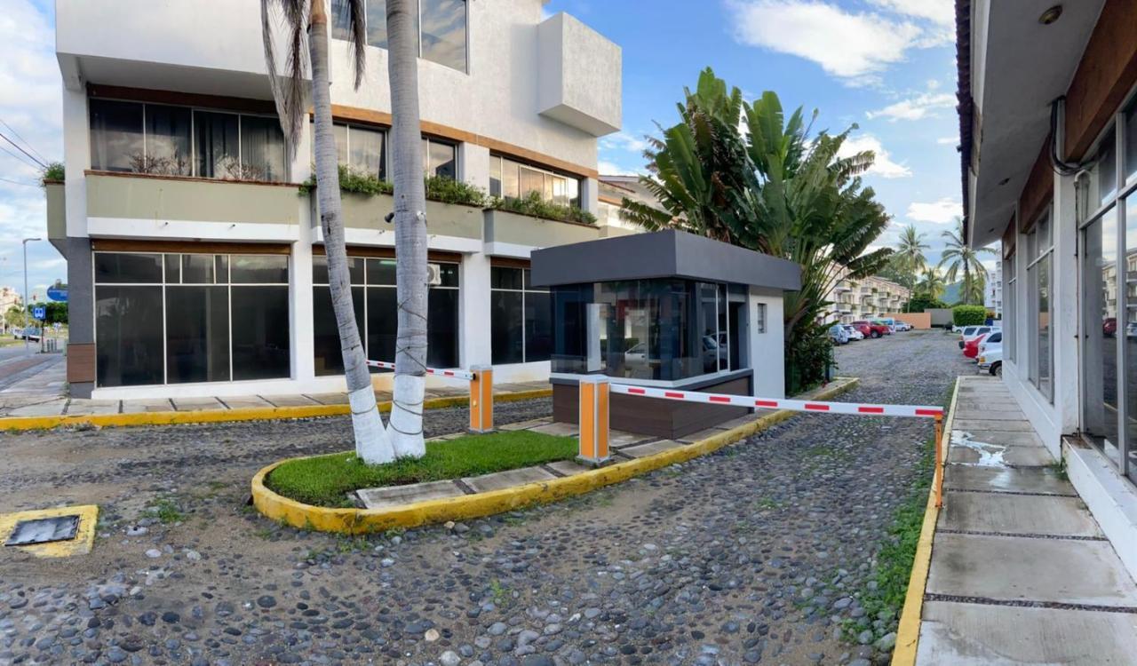מנסניו Hermoso Condominio Suites Las Palmas Con Alberca מראה חיצוני תמונה