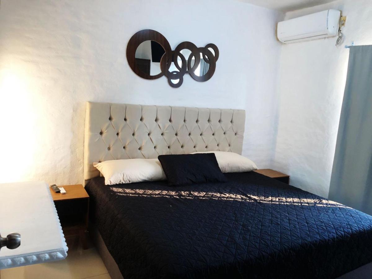 מנסניו Hermoso Condominio Suites Las Palmas Con Alberca מראה חיצוני תמונה